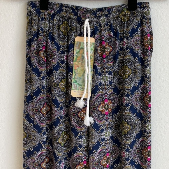 Boho Lounge Pants with Drawstring Elastic Waist and Pockets Size Small - Picture 4 of 7